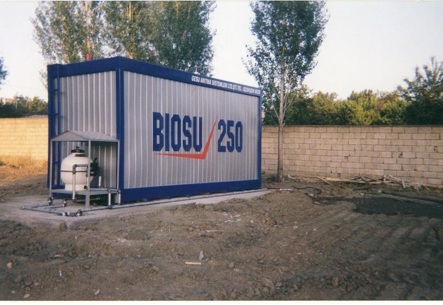 BİOSU 250 konteyner paket arıtma ünitesi sahada — 2007 arşiv karesi