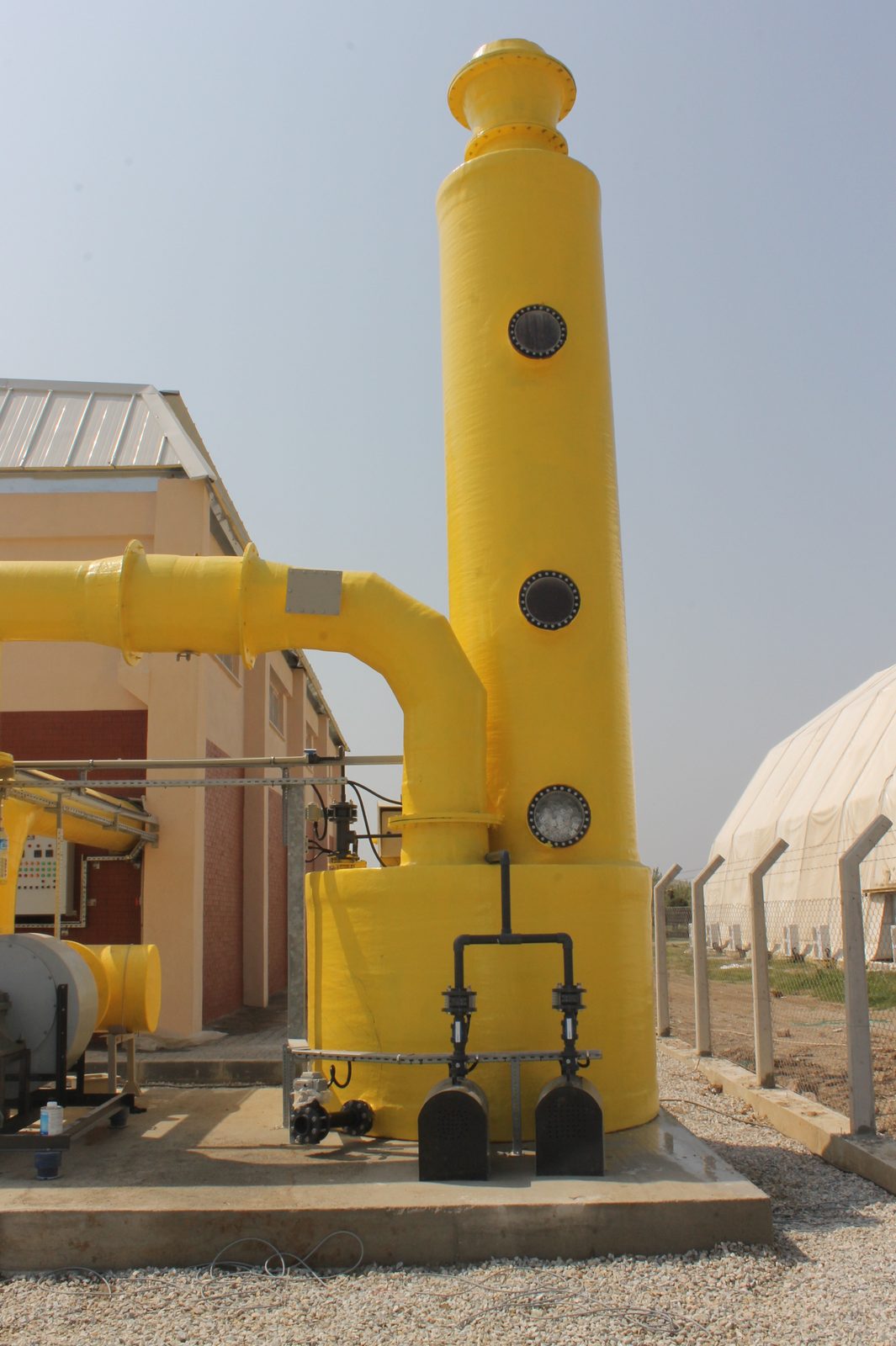 Çanakkale Belediyesi arıtma tesisinde GESU imalatı CTP koku giderme (scrubber) kulesi
