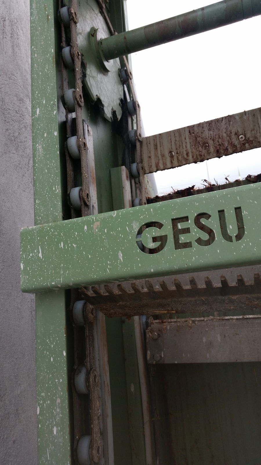 GESU markalı sıyırıcı ekipmanı — Hacı İnce Konya mezbaha arıtma tesisi